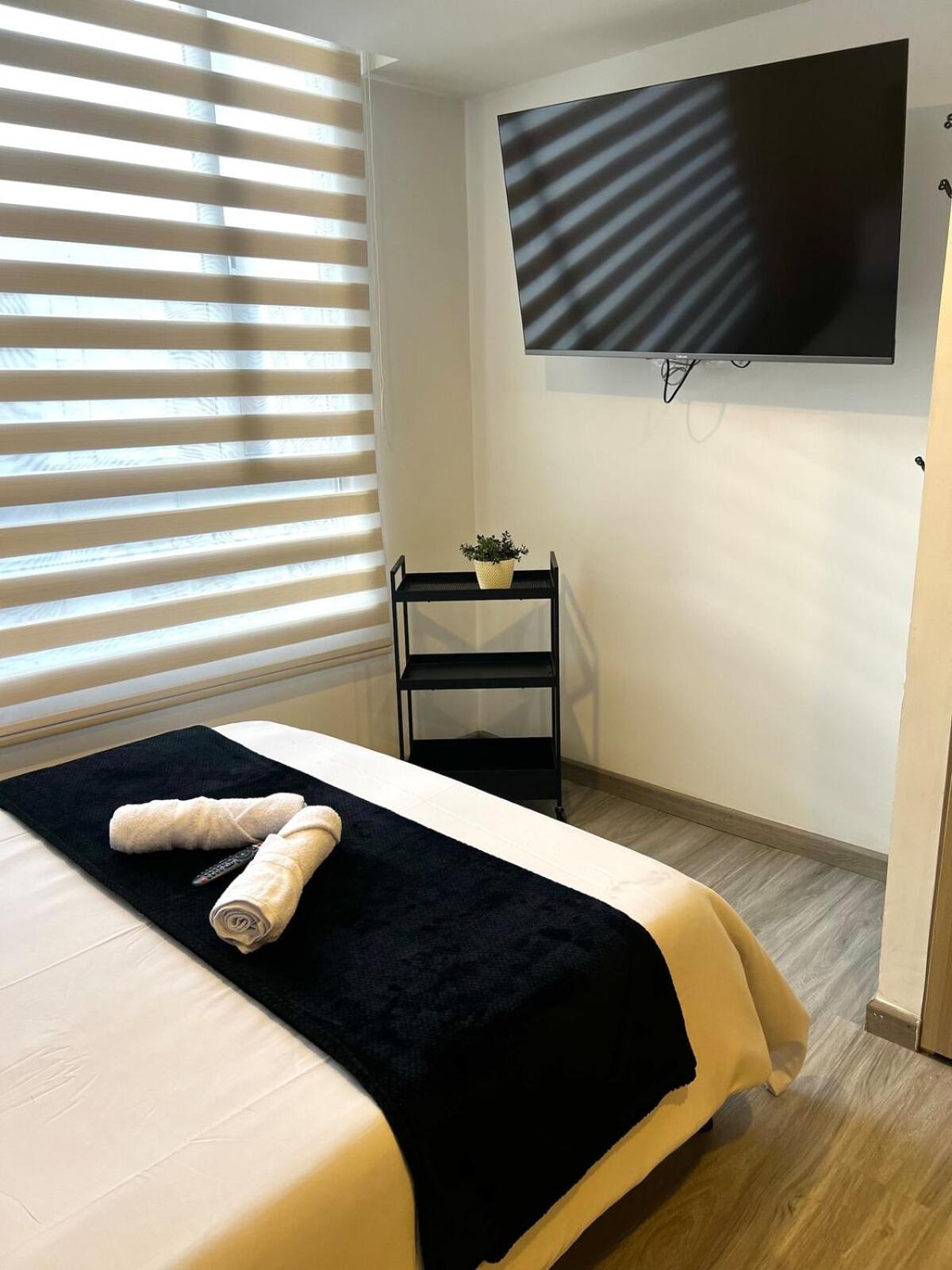 Moderno, Centrico, Equipado, Tu Estudio Perfecto * Bogotá